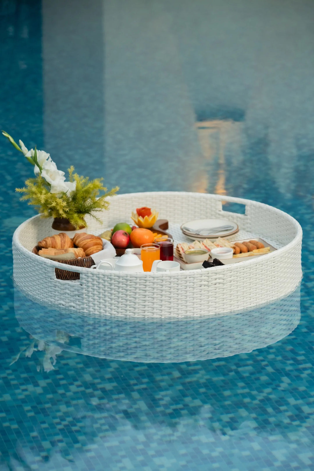Swimming Pool Floating Tray