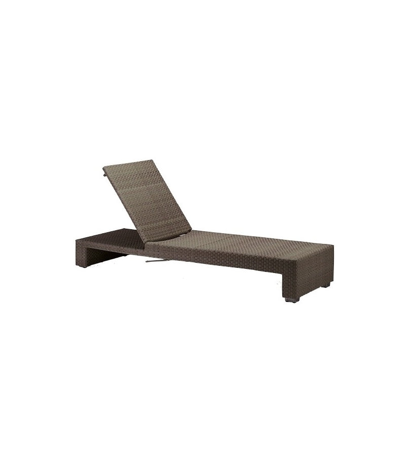 Rivera Outdoor Swimming Poolside Lounger
