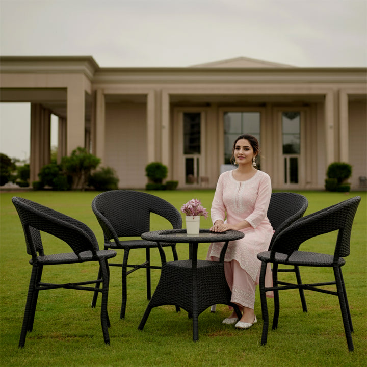 Boss Outdoor Patio Seating Set 4 Chairs and 1 Table Set