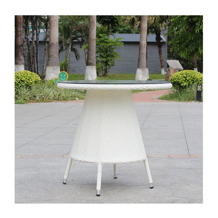 Llamas Outdoor Patio Seating Set 4 Chairs and 1 Table Set (White)