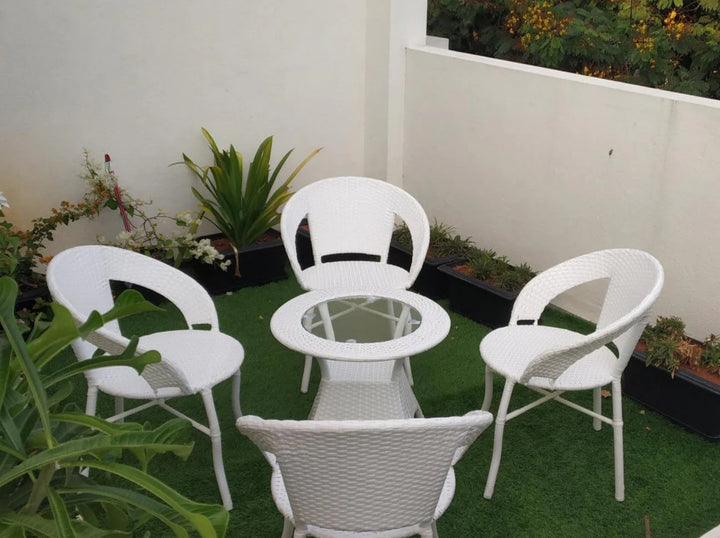 Boss Outdoor Patio Seating Set 4 Chairs and 1 Table Set