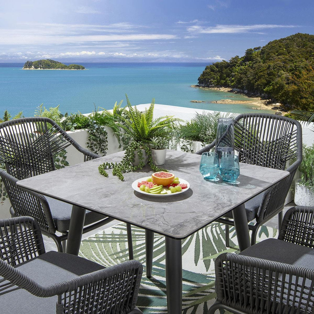 Sias Outdoor Patio Dining Set Chairs and Table, Braid Rope (Grey)