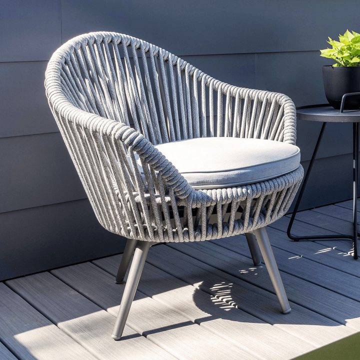 Faux Outdoor Patio Seating Set 2 Chairs and 1 Table Setc(Grey) Braided & Rope