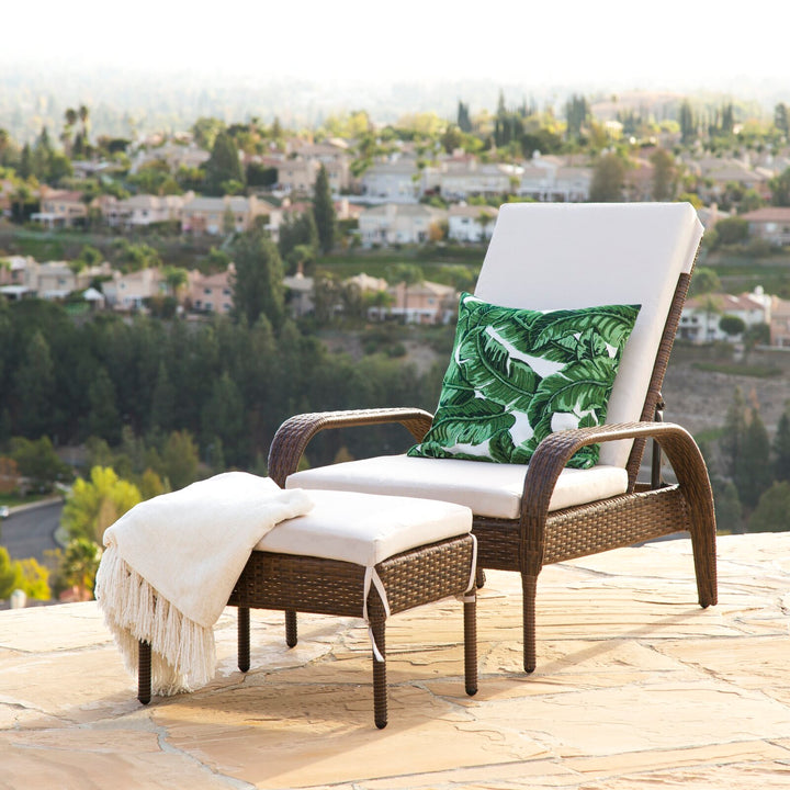 Venus Outdoor Swimming Poolside Lounger (Dark Brown)
