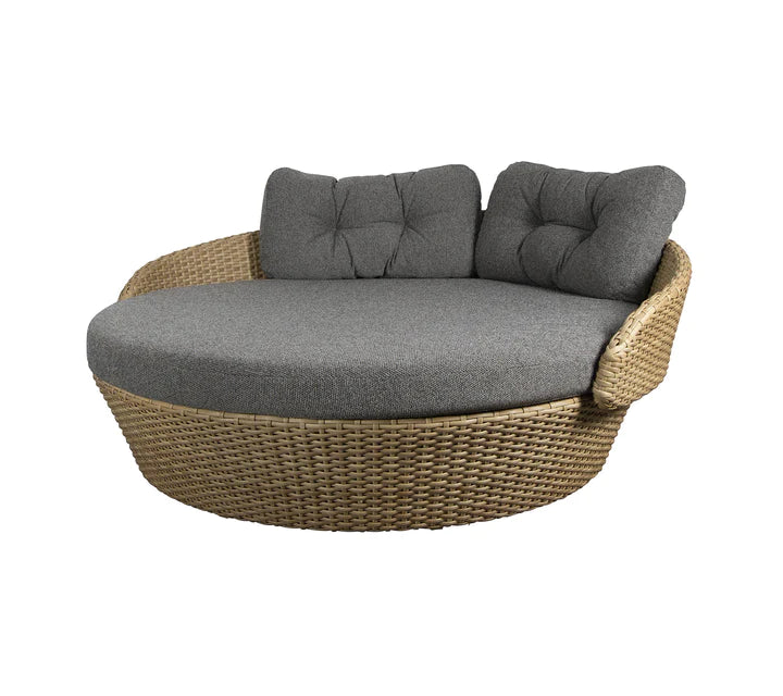 Borroni Outdoor Poolside Sunbed With Cushion Daybed (Honey Brown)