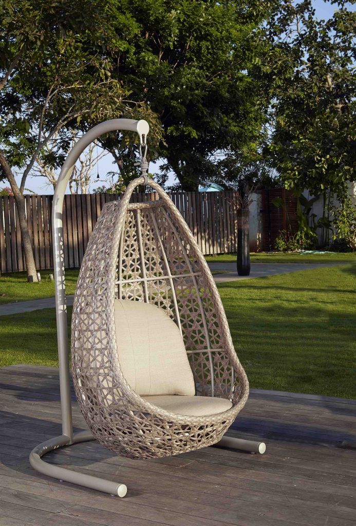 Dreamline Single Seater Hanging Swing With Stand For Balcony , Garden Swing