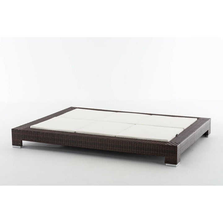 Dreamline Outdoor Furniture Poolside Lounger With Cushion Swimming Pool Lounger