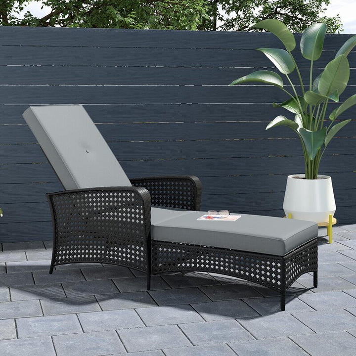 Dreamline Outdoor Furniture Poolside Lounger With Cushion Swimming Pool Lounger